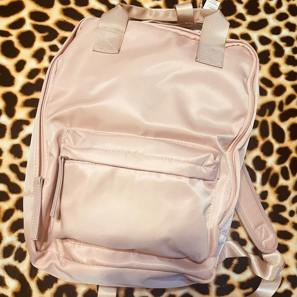 Backpack 💜 NEW 🧡 - Picture 2 of 5